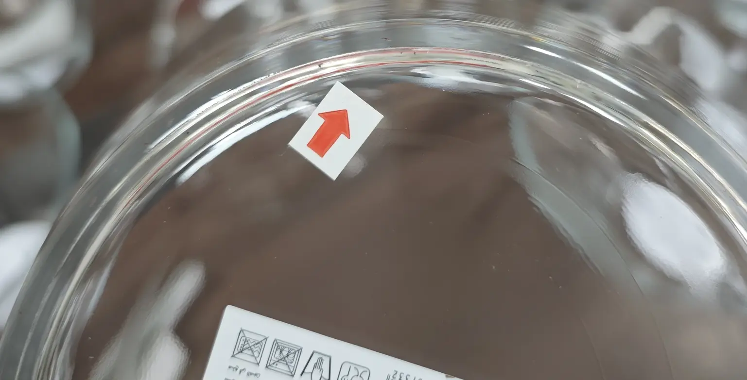 A Step-by-Step Guide to Inspecting Glass Containers for Flaws