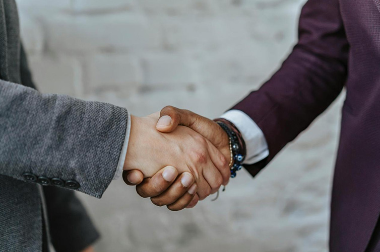 Comprehensive Guide to Sourcing Support Outsourcing